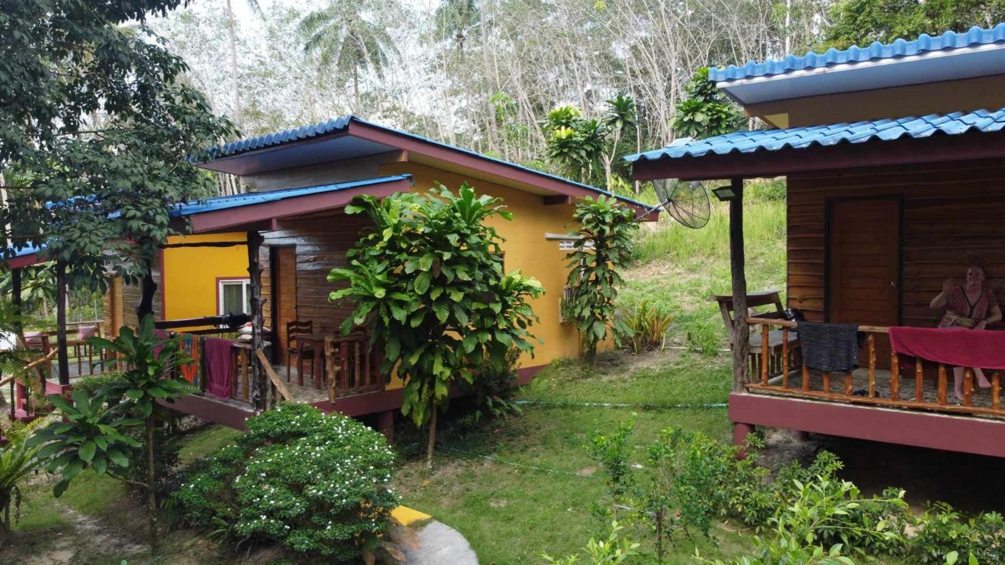 Baan Panseng Bungalow Ko Kut Екстер'єр фото