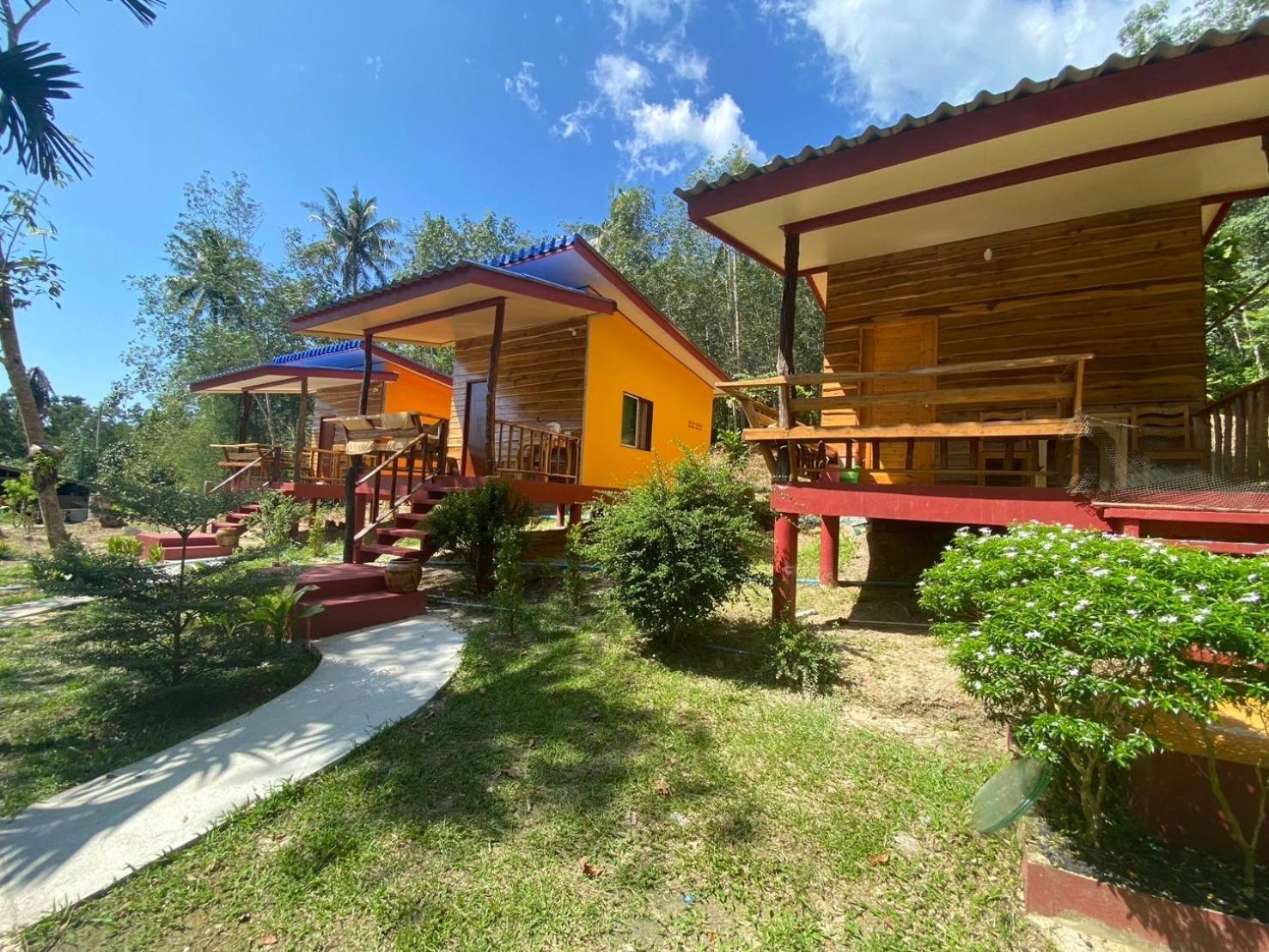 Baan Panseng Bungalow Ko Kut Екстер'єр фото